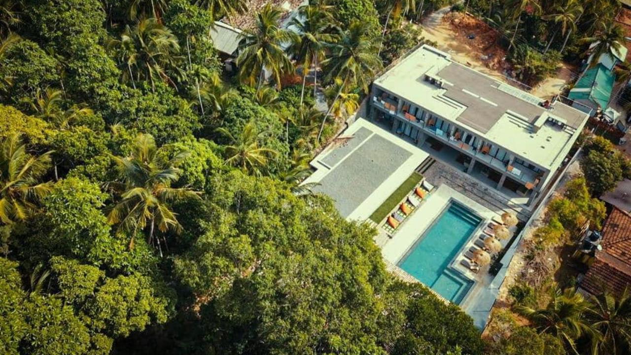 The Salty Pelican Yoga & Surf Retreat Диквела Екстериор снимка